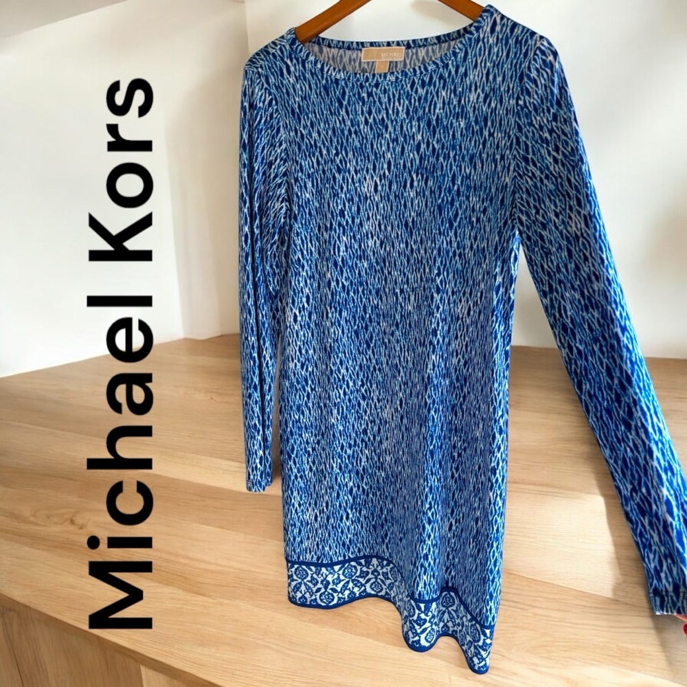 Michael Kors-size Medium dress. Geometric blue print w/contrasting bottom. EUC!!